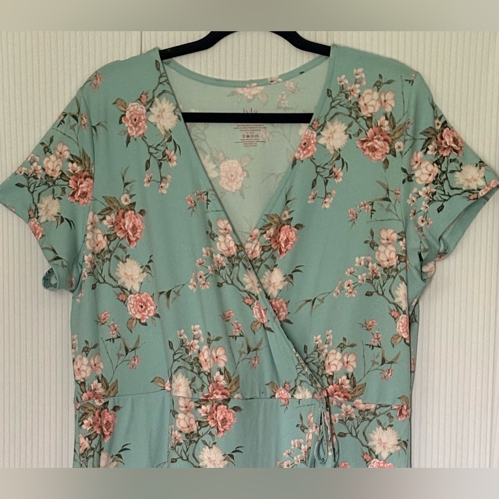 Ilya Long Maxi Dress Mint w/ Floral pattern Short sleeve Faux Wrap Soft Size 1X - Picture 3 of 11